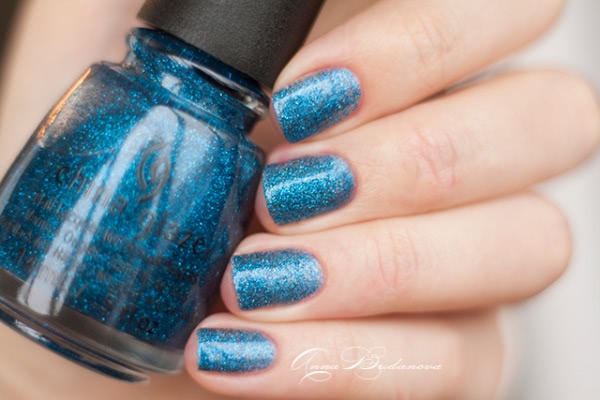 China Glaze Nail Lacquer with hardeners №81934 Feeling Twinkly