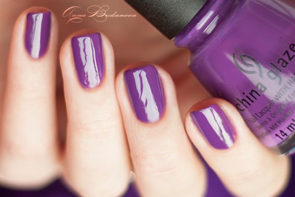 China Glaze Nail Lacquer With Hardeners №81788 X-ta-sea + стемпинг диском BP-50