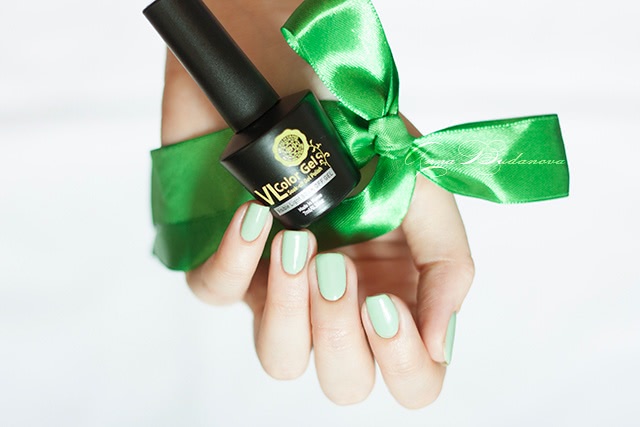 VL Color Gel Soak-off Gel Polish №GN0020 и топ Dance Legend Top Poker