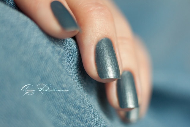 NailLOOK Trends Fashion Week 31352 Denim + наклейки Dashing Diva Accents # Dac004