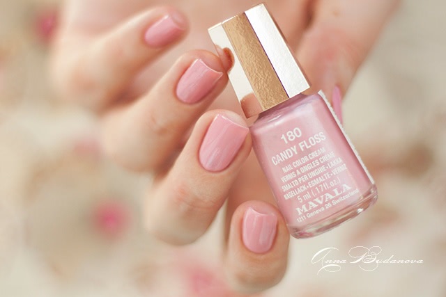 Mavala Nail Color Cream 154 Aquamarine, 180 Candy Floss, 353 Gold Bronze + стемпинг BP-L 001