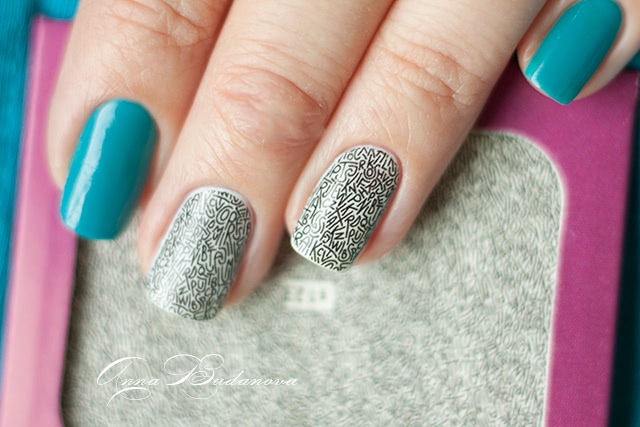 China Glaze Nail Lacquer With Hardeners 81790 Wait N Sea + слайдер-дизайн O'diva s123