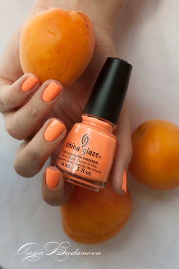China Glaze Nail Lacquer with herdeners 81318 Sun Of A Peach + стемпинг BP-59