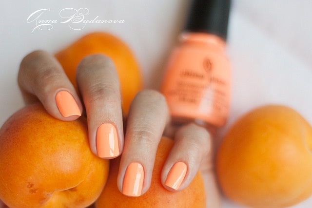 China Glaze Nail Lacquer with herdeners 81318 Sun Of A Peach + стемпинг BP-59