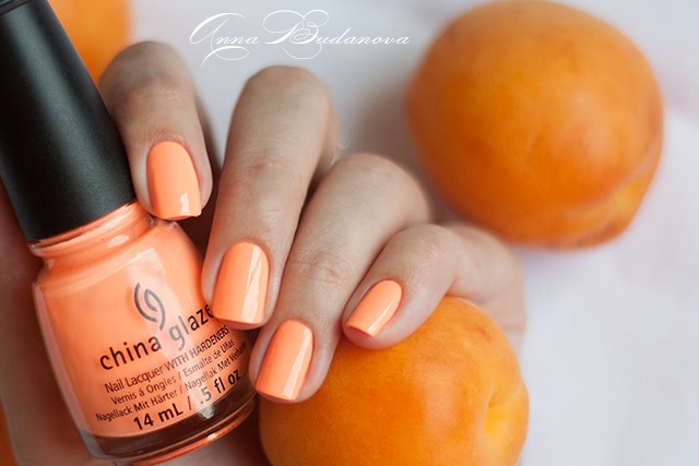 China Glaze Nail Lacquer with herdeners 81318 Sun Of A Peach + стемпинг BP-59