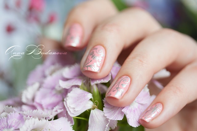 NailLOOK 31396 Wild Daisy + стемпинг с диском BP-56