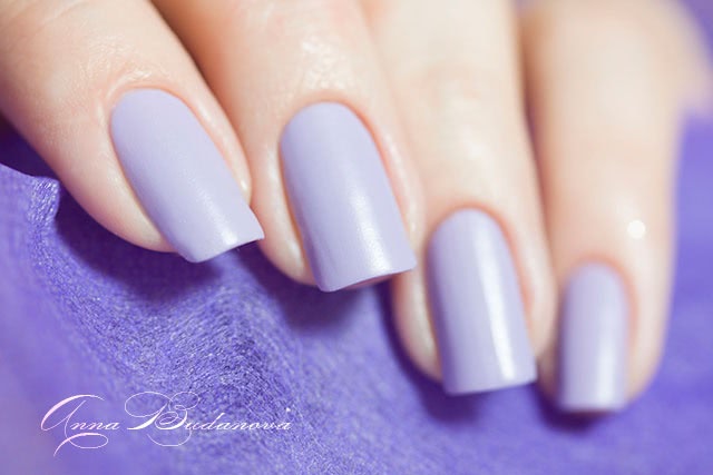 Brigitte Bottier Professional Nails: GF 04, GF 15, SSH 558, PT 322