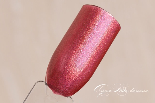 China Glaze Nail Lacquer With Hardeners №81161 Not In This Galaxy