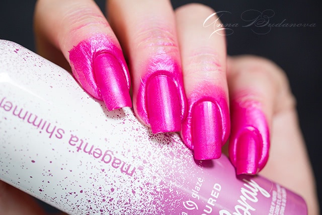 Цветной лак-спрей China Glaze Coloured Nail Spray
