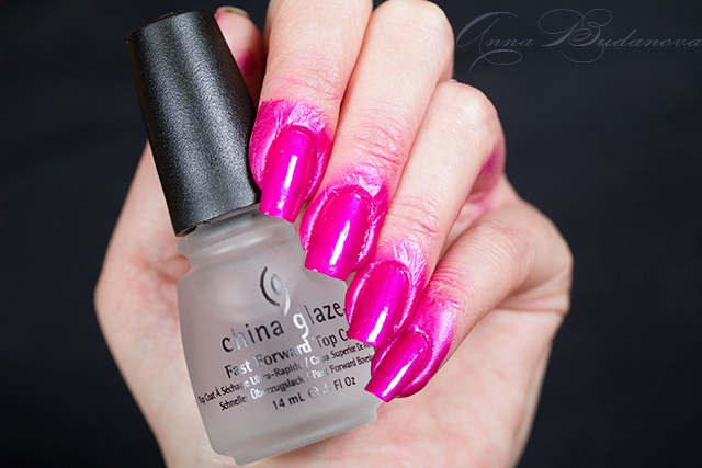 Цветной лак-спрей China Glaze Coloured Nail Spray