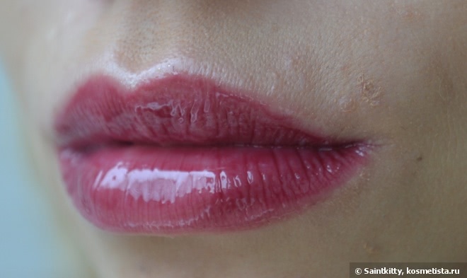 Ягодные блески для губ в моей косметичке: слива Ysl, вишня Chanel и малина Clarins