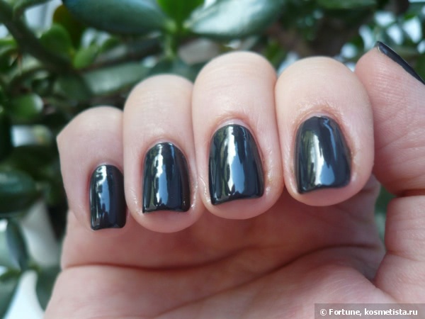 Трилогия осени с Chanel Le Vernis Nail Colour 625 Secret, 629 Atmosphere и 631 Orage