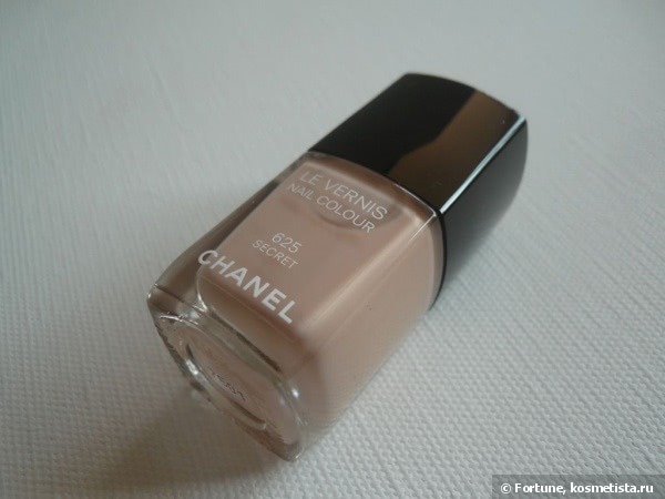 Трилогия осени с Chanel Le Vernis Nail Colour 625 Secret, 629 Atmosphere и 631 Orage