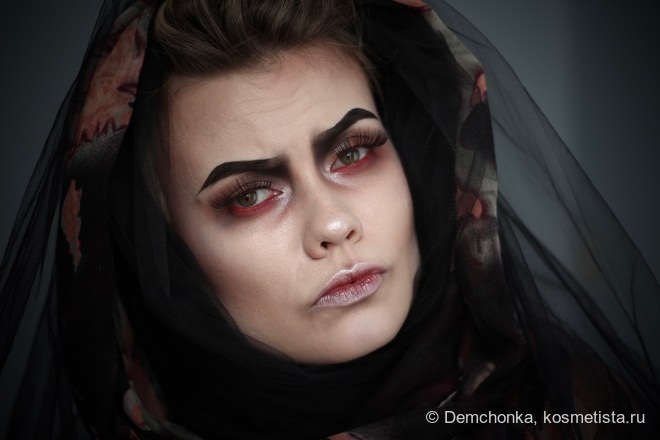 Gothic Witch Makeup Tutorial