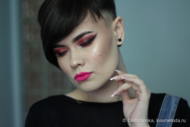Spring Makeup Tutorial. Berry Smokey Eye + Bright Pink Lips
