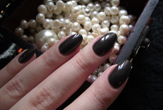 Готическая романтика: Anny Nail Polish 315 Dark Romance
