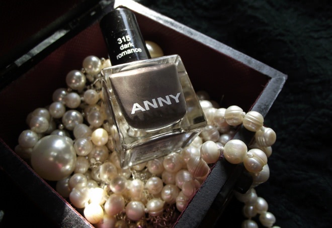Готическая романтика: Anny Nail Polish 315 Dark Romance
