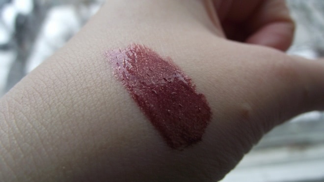L'Oreal Paris Infaillible Xtreme Resist in 208 Flash Dance (Dazzle)