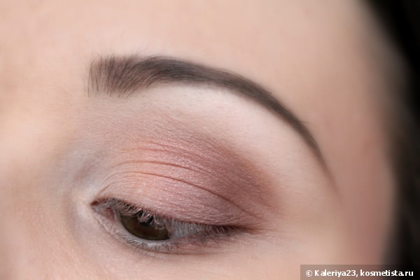 Make Up Factory Eye Colors в оттенке №90 Rose Garden