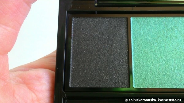 Винил. Shiseido Luminizing Satin Eye Color Trio GR 716 Vinyl