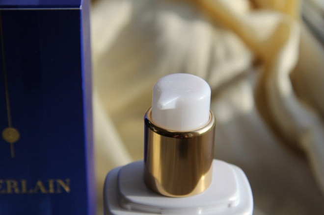 Guerlain Secret de Purete Cleansing Milk Smoothes молочко для снятия макияжа