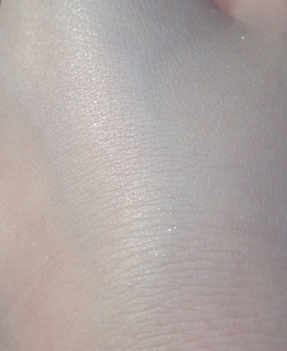 База Catrice Prime And Fine Anti-Red Base