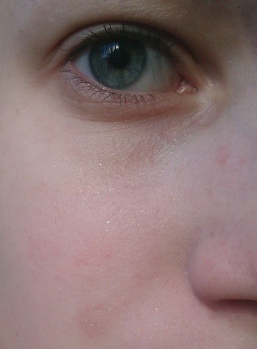 База Catrice Prime And Fine Anti-Red Base