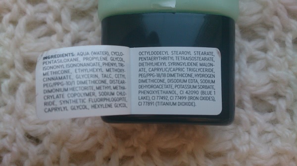 База Catrice Prime And Fine Anti-Red Base