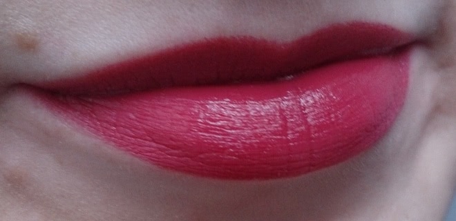 Помада Rimmel London 016 (Heart Breaker)