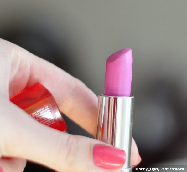 Помада Maybelline Color Sensational Vivids LipColor Lipstick