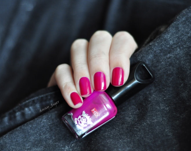 Kiss HD Ruby Kisses Nail Polish Mnp07