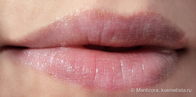 Dolce & Gabbana Shine Lipstick #185 Light Blue (Summer Shine Collection Summer 2015)