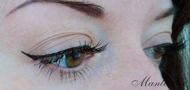 Подводка для век Artdeco High Precision Liquid Liner #01. Моя идеальная