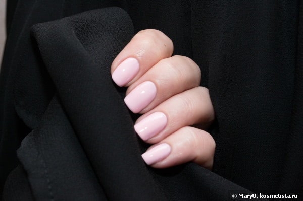 Ароматный, но очень капризный Revlon