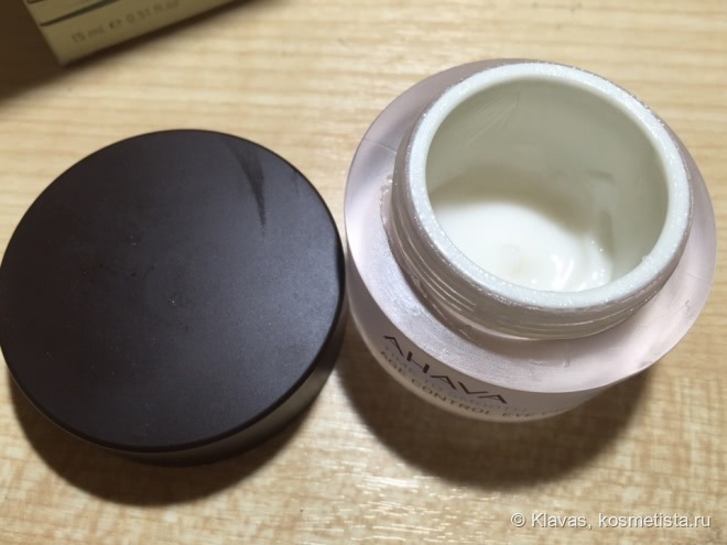 Эффективный крем для кожи вокруг глаз от Ahava