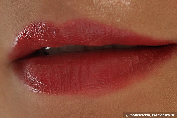 Chanel Rouge Coco Shine Hydrating Sheer Lipshine №62 Monte Carlo