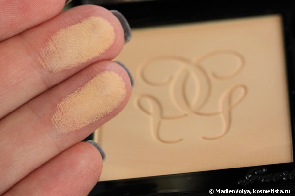 Guerlain Lingerie de Peau Nude Powder Foundation Moisture Retention - Matte Effect SPF 20-Pa++ №03 Natural Beige