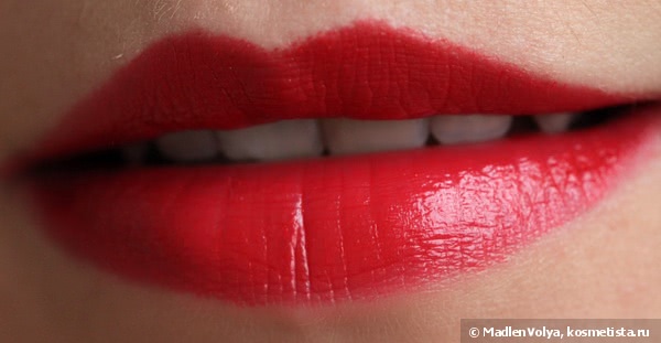 Essence Longlasting Lipstick 02 All You Need Is Red