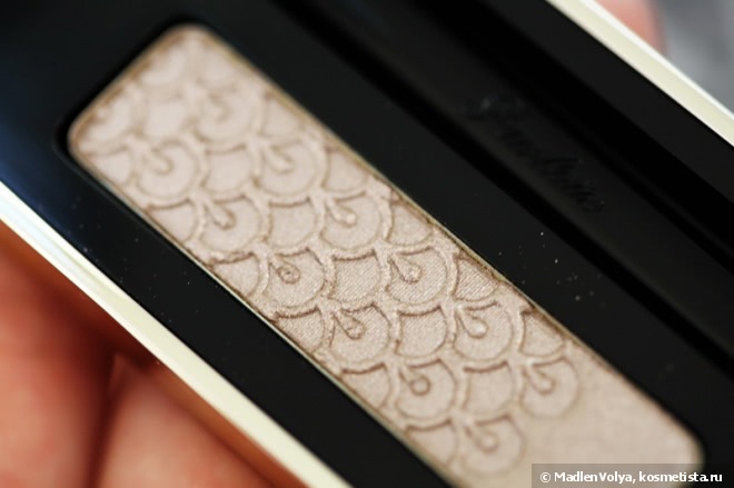 Guerlain Ecrin 1 Couleur Long-Lasting Eyeshadow Silky Powder #01 Taupe Secret