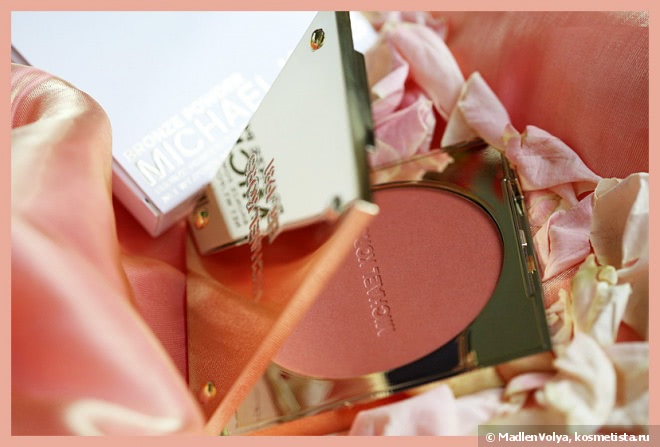 Michael Kors Bronze Powder Flush Бронзирующая пудра Sexy