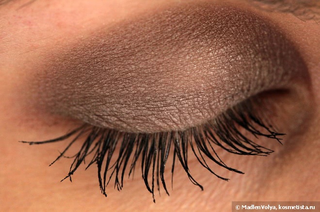 Clarins Clarins Ombre Minerale Mineral Eyeshadow Smoothing & Long-Lasting 08 taupe