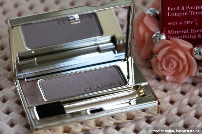 Clarins Clarins Ombre Minerale Mineral Eyeshadow Smoothing & Long-Lasting 08 taupe