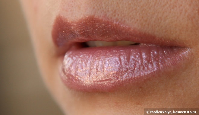 L'Oreal Paris Infaillible Xtreme Resist Dazzle #211 Crystal Club
