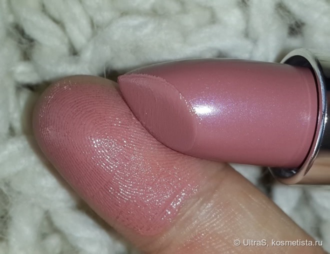 Новые лакомки от Rimmel Kate Lasting Finish Nude Lipstick # 45,48