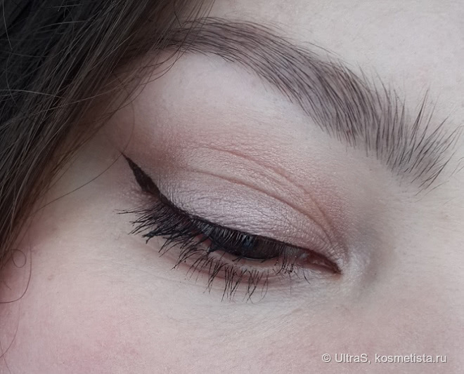 Шоколадные стрелки с новой подводкой Urban Decay Razor Sharp Liquid Liner #Demolition