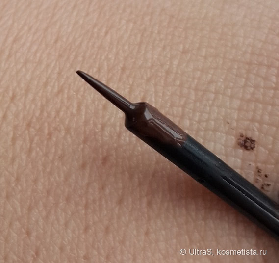 Шоколадные стрелки с новой подводкой Urban Decay Razor Sharp Liquid Liner #Demolition