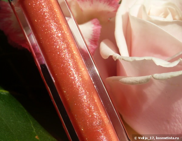 Ждём весну! Сверкающий блеск для губ «Мгновенный объем» Dior Addict Ultra Gloss Reflect #732 Paradise