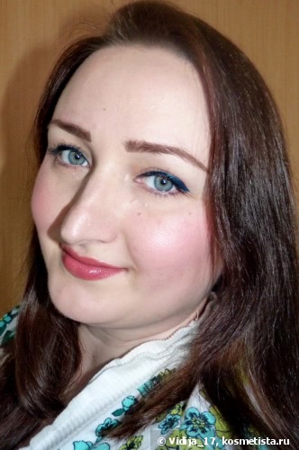 Встречаем весну красиво и бюджетно вместе с карандашами для глаз Essence Gel Eye Pencil waterproof #03 Urban Jungl и #04 Blue Lagoon