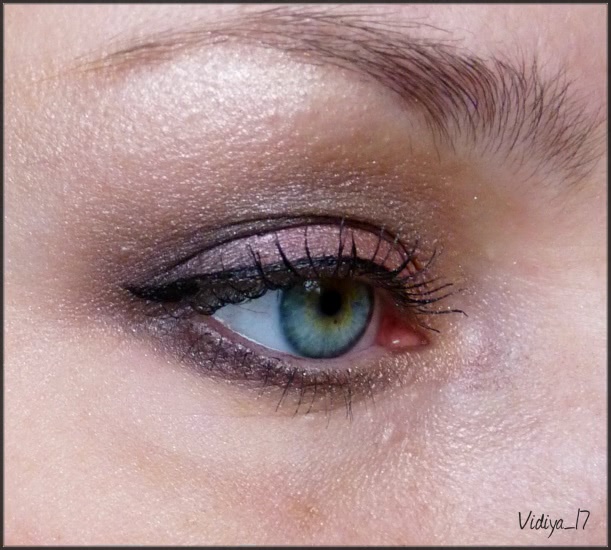 Chanel Le Volume Ultra-Noir De Chanel #90 Noir Khol