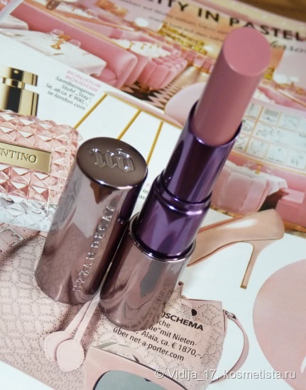 Мой ласковый и нежный зверь Urban Decay Revolution Lipstick #Rush